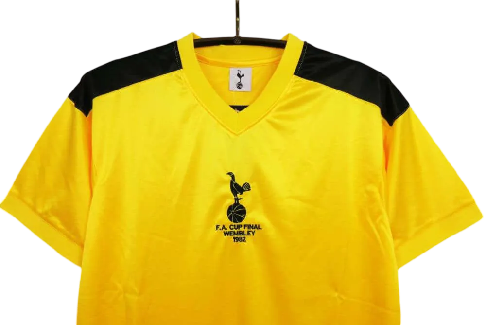 1981/1982 Tottenham Hotspur - Final Retro Kit - ClassicKits433