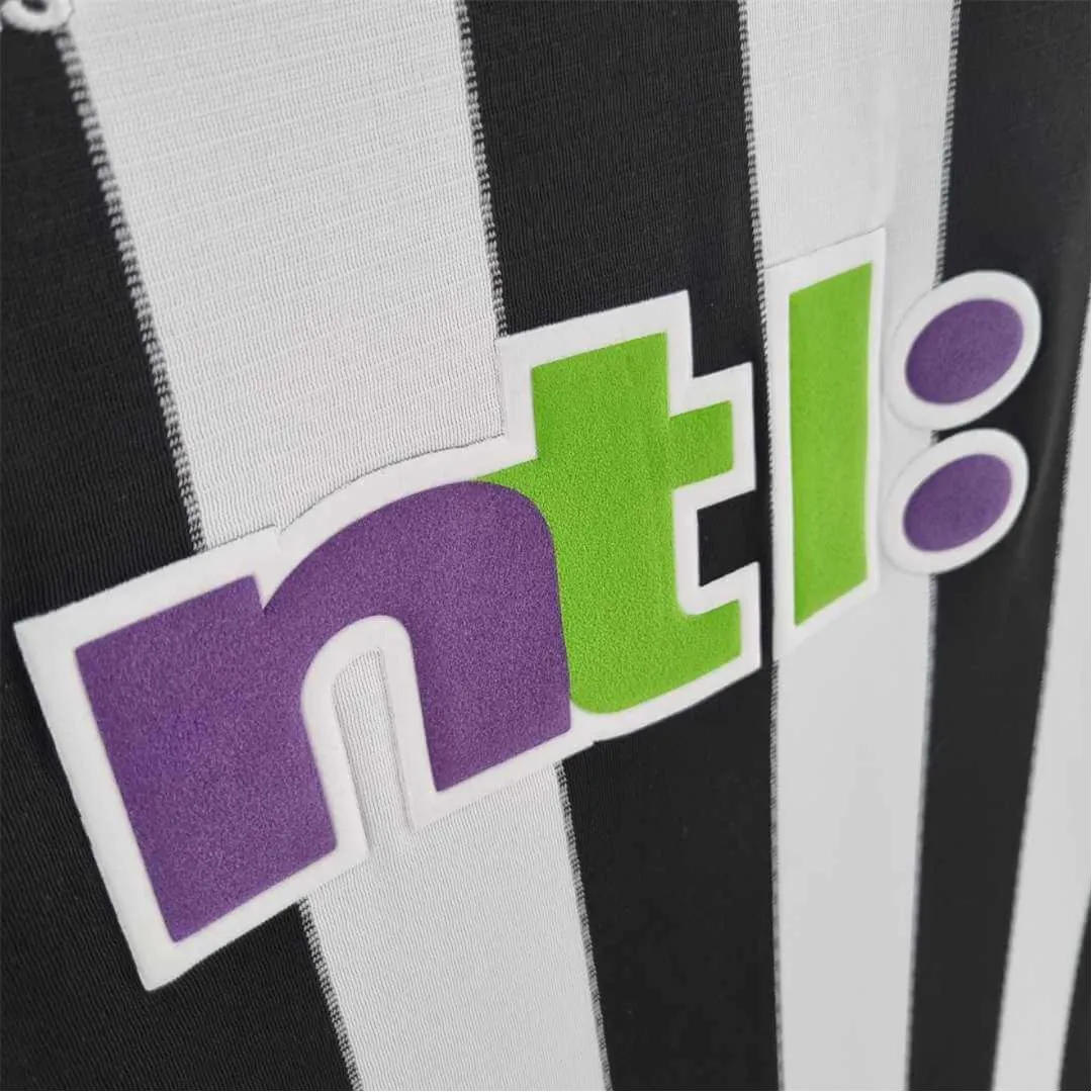 2000/2001 Newcastle Utd ntl - Home Retro Kit - ClassicKits433