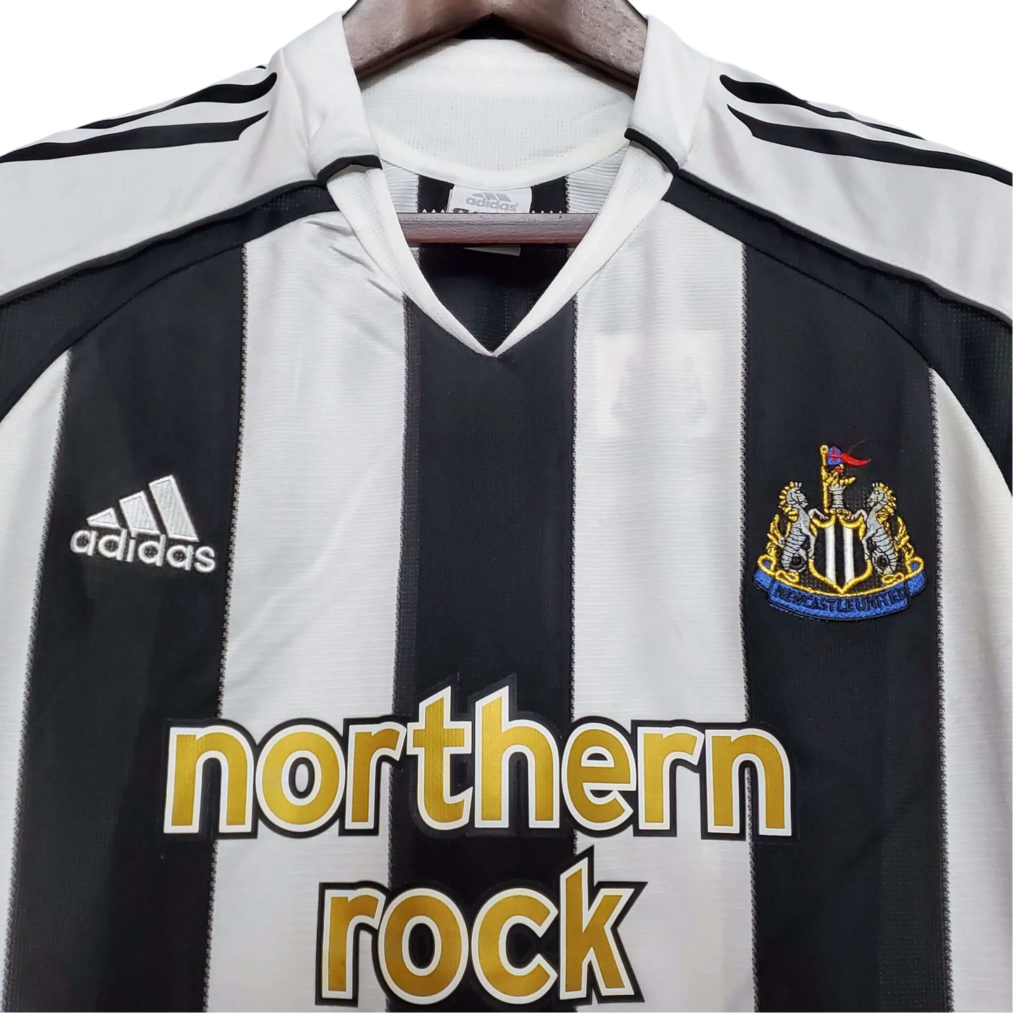 2005/2006 Newcastle Utd northern rock - Home Retro Kit - ClassicKits433