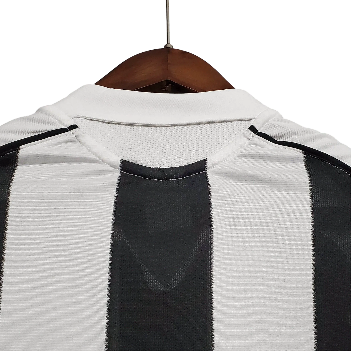 2005/2006 Newcastle Utd northern rock - Home Retro Kit - ClassicKits433