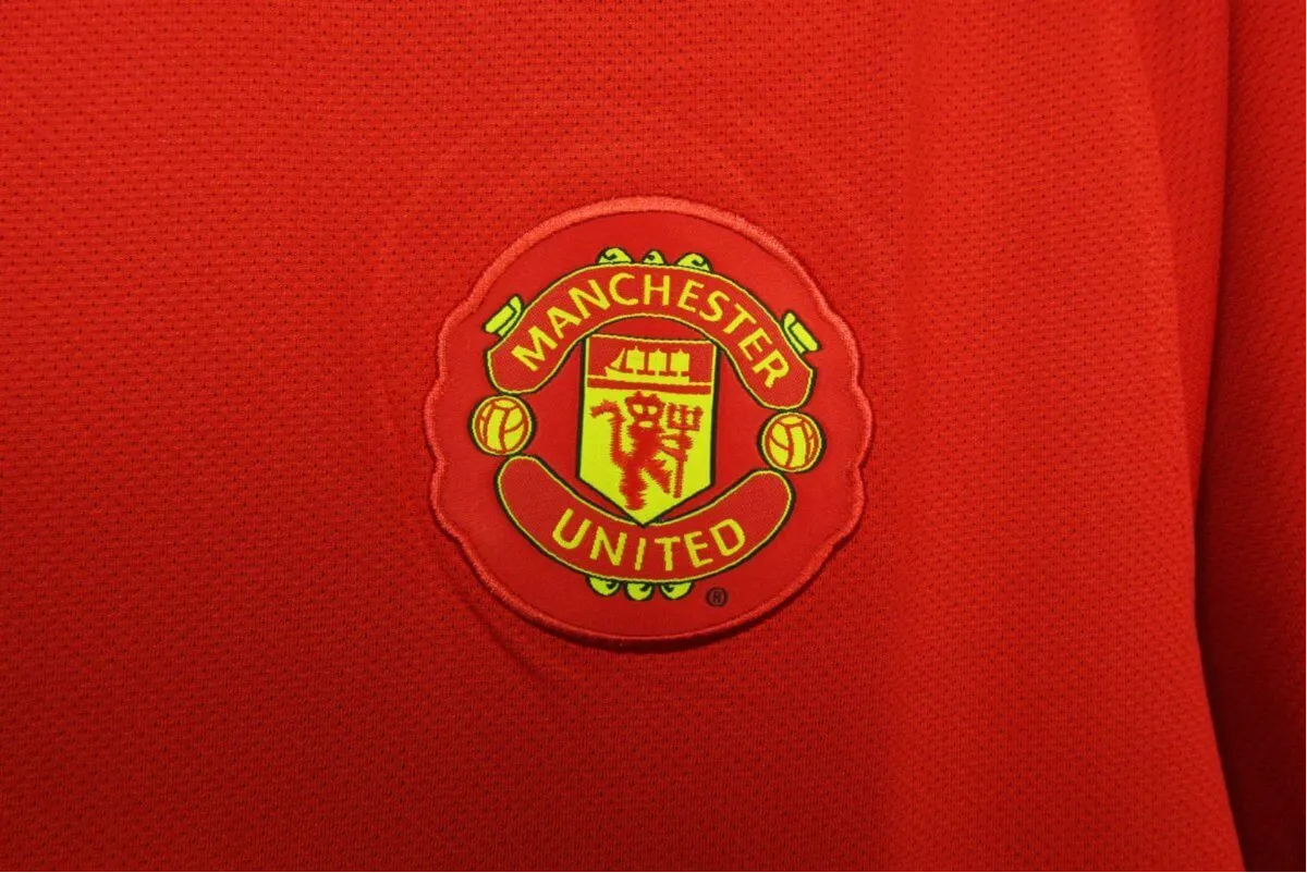 2010/2011 Manchester United AON - Home Retro Kit - ClassicKits433