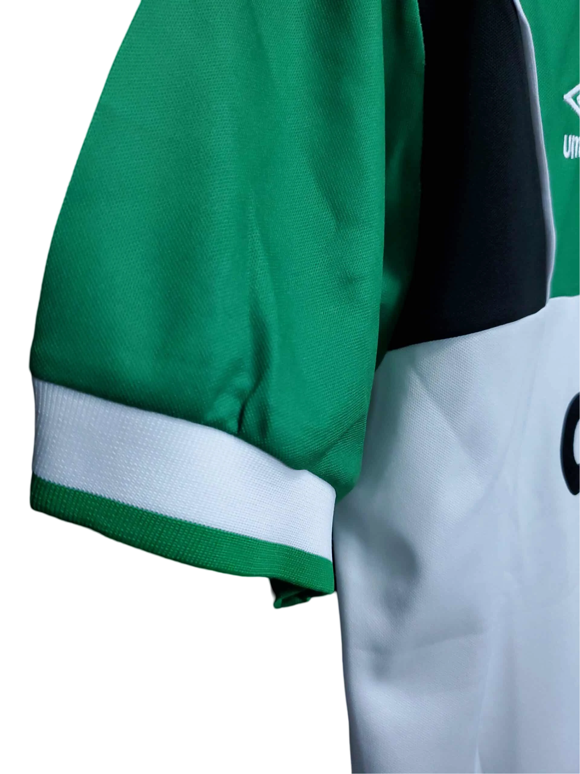 1985/86 Glasgow Celtic Away kit - ClassicKits433