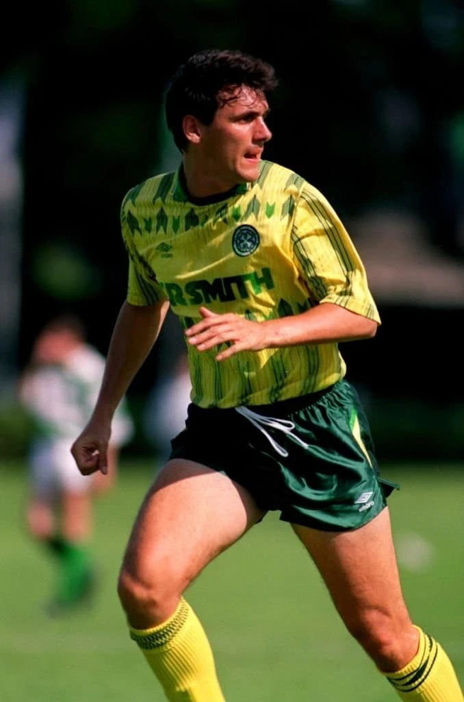 1990/91 Glasgow Celtic Away kit - ClassicKits433