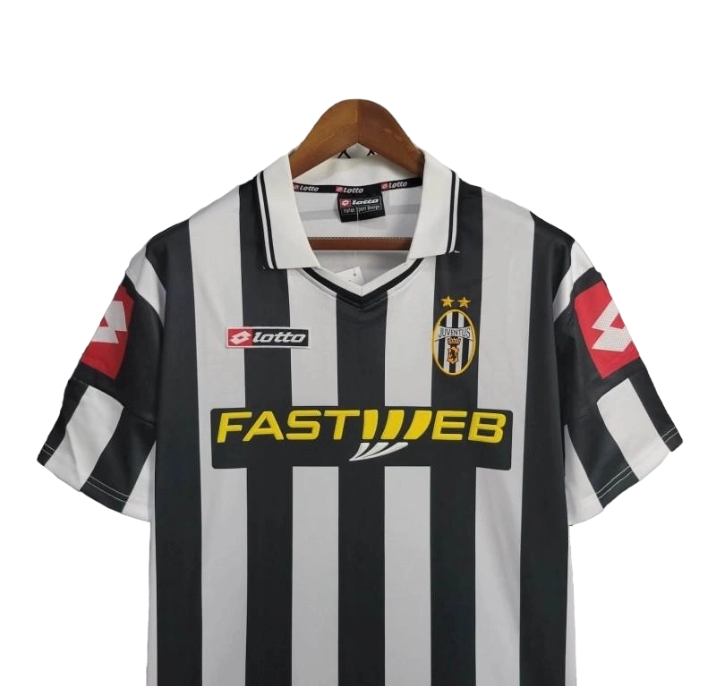 2001/2002 Juventus Home Retro Kit - ClassicKits433