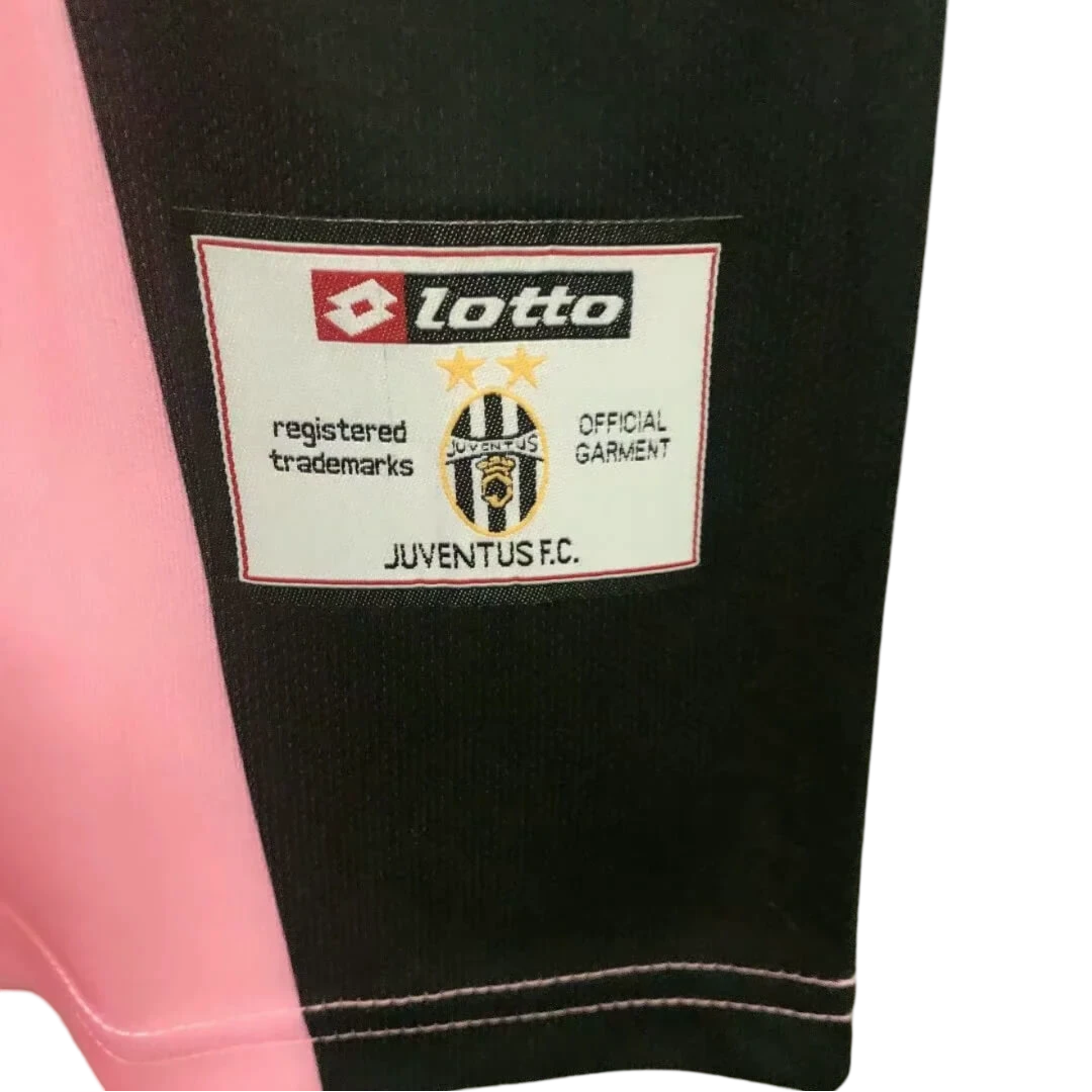 2002/2003 Juventus GoalKeeper Pink Retro Kit - ClassicKits433