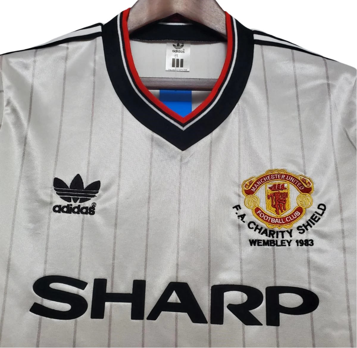 1983/1984 Manchester United Away Retro Kit - ClassicKits433