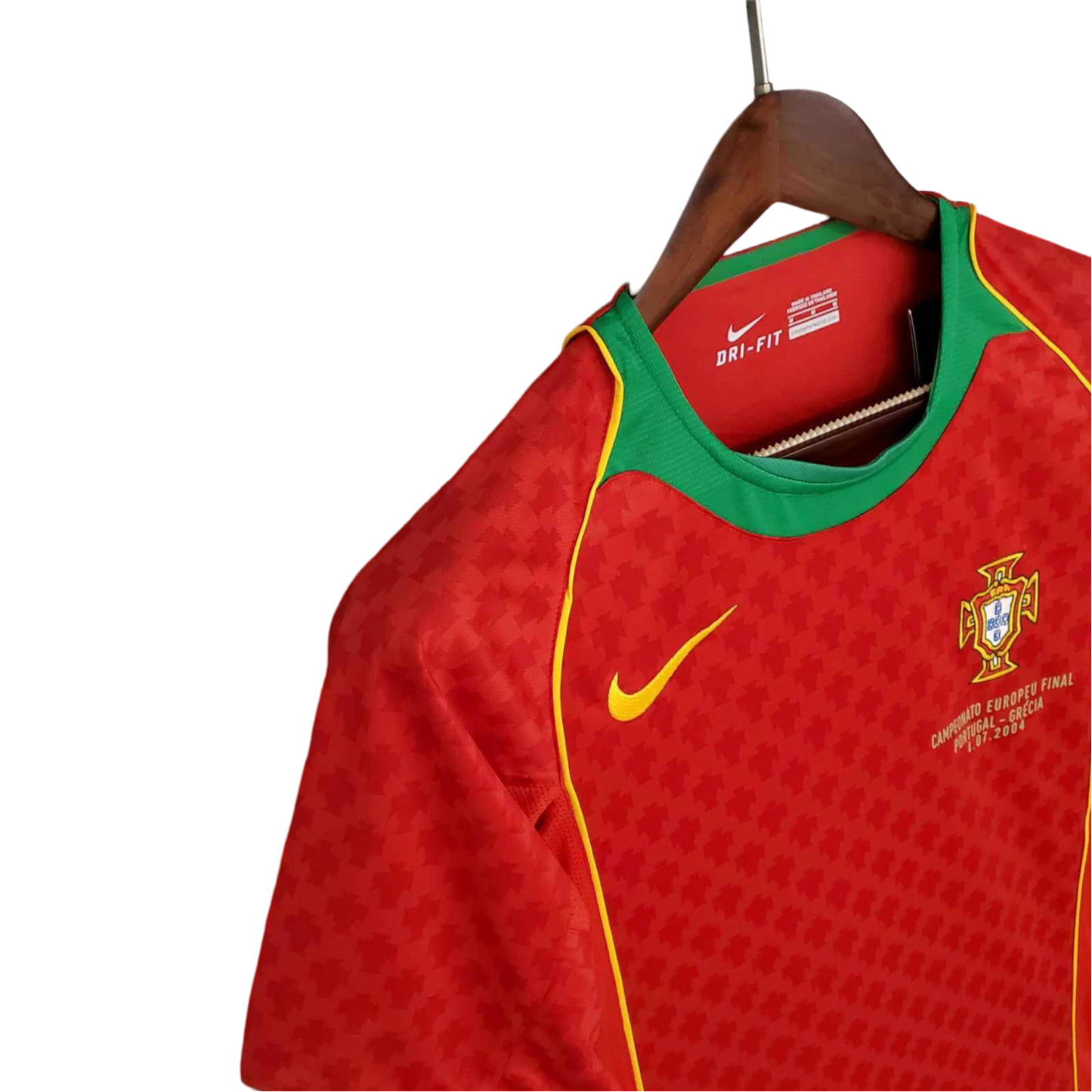 2004/2005 Portugal Home Retro Kit - ClassicKits433