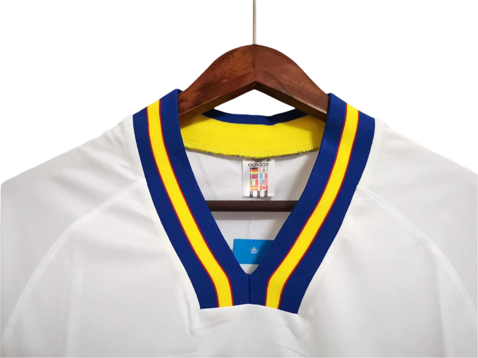 1994/1995 Sweden White Away Retro Kit - ClassicKits433